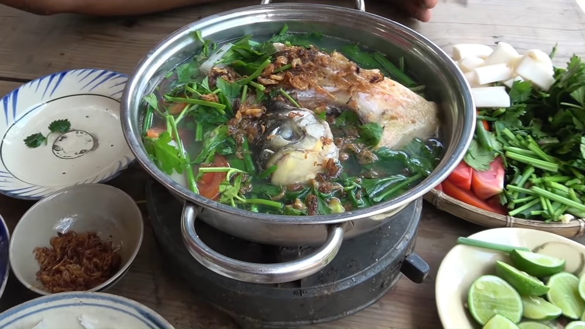 cá chim nấu lẩu