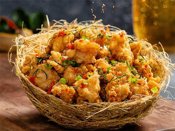 Sụn gà rang muối giòn tan thơm ngon