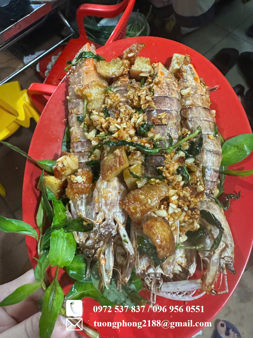 Thịt tôm tít cháy tỏi thơm ngon đậm đà chuẩn vị nhà hàng